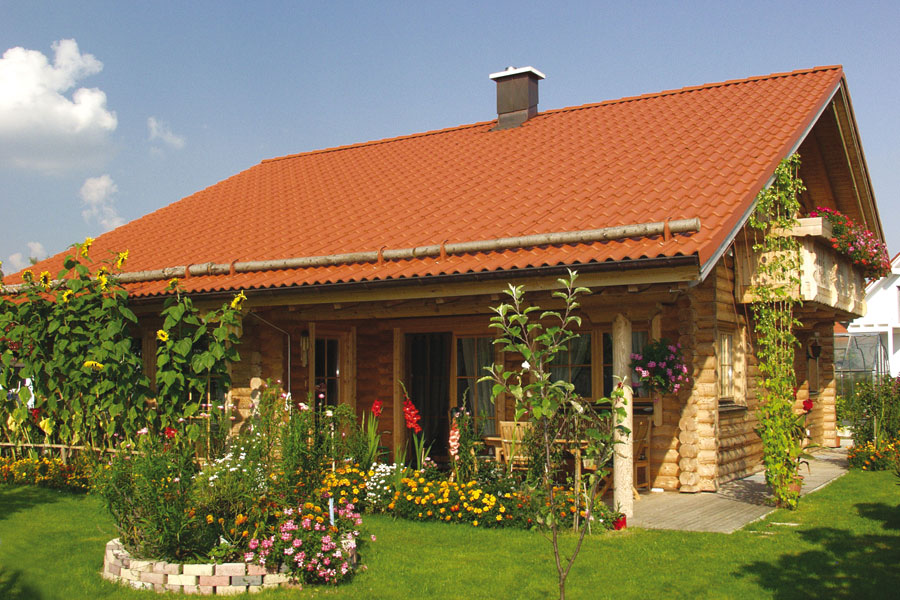 Holzhaus aus Rundbalken "Brückner"